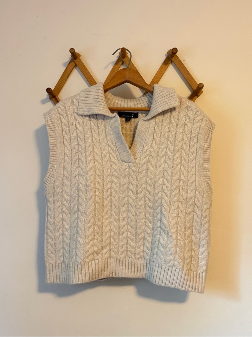 NWOT Cream Cable Knit Collared V-Neck Sweater Vest